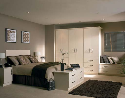 ivory gloss bedroom furniture